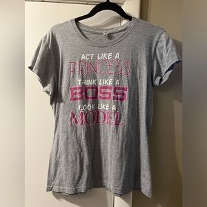 Women’s Tee pre-owned